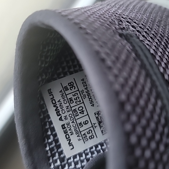 Under Armour SNEAKERS - Picture 10 of 10